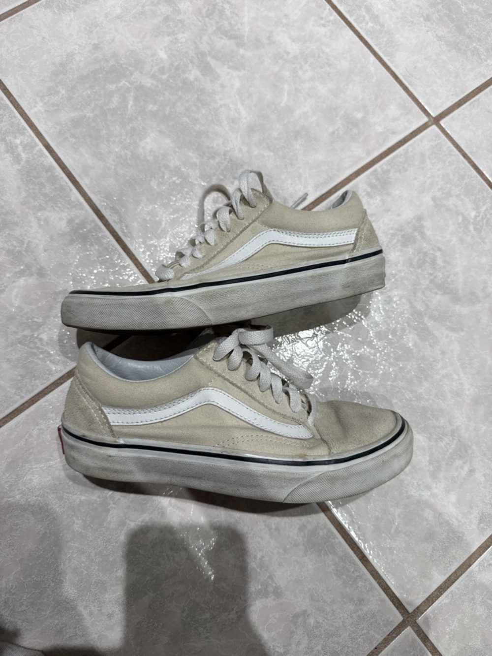 Vans Old Skool Low-Top Suede Sneakers - Picture 3 of 3